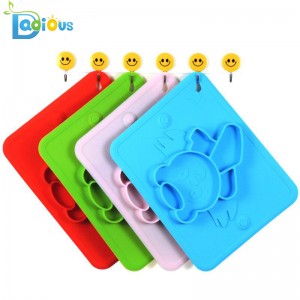 Custom Logo One-piece Silicone Baby Placemat Child Feeding Plate with Suction Cup Fits Most Highchair Trays